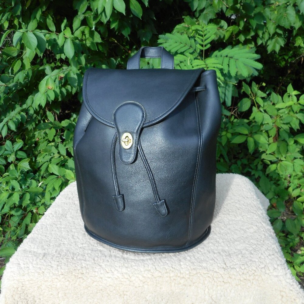 SOLD*** Vintage Coach Classic Backpack  XL, 9943, in Black